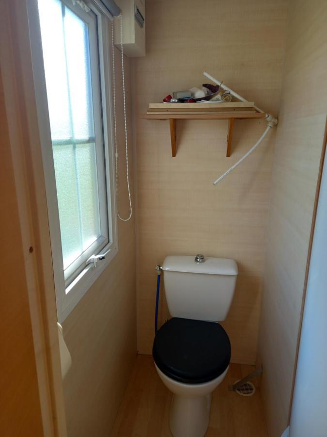 Mobilhome Nature Saint-Laurent-sur-Mer Exterior foto